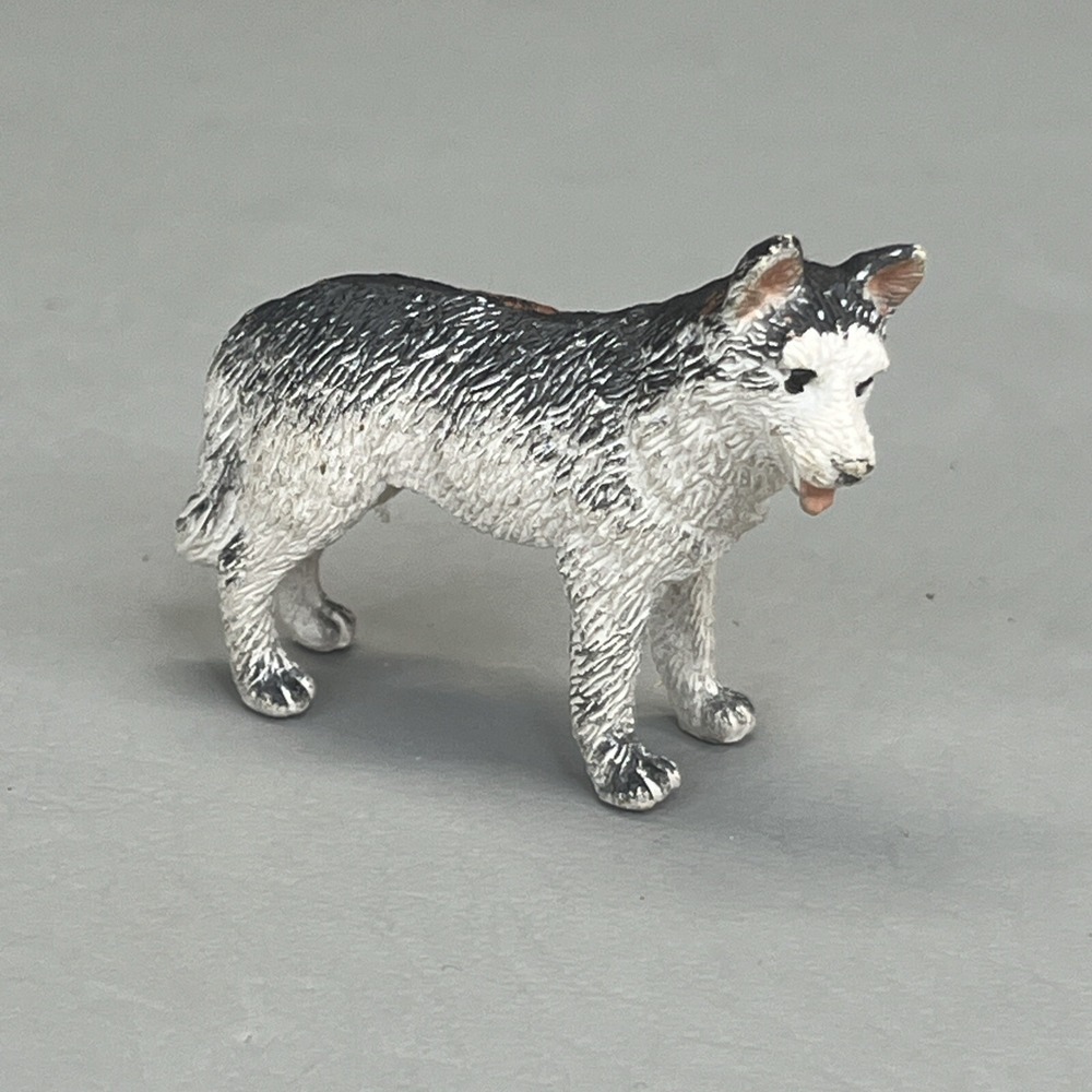 Safari Ltd Husky Puppy Dog Pet Animal Figurine 2"